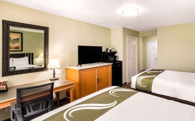 Quality Inn & Suites Plano East - Richardson