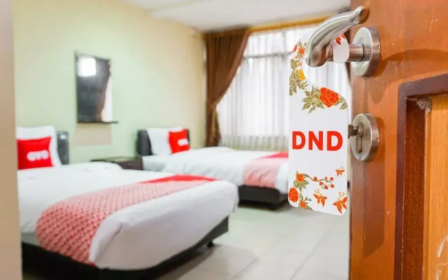 OYO 1739 Tekmira Residence Sudirman Syariah