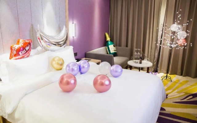 Lavande Hotels· Shenzhen Pingshan High Speed Railway Station Shuanglong Metro Station – Guest Rooms – Shenzhen