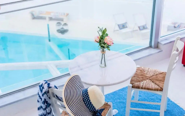 Kouros Home and Suites