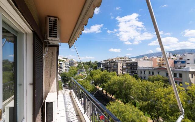 Romantic apartment near Acropolis