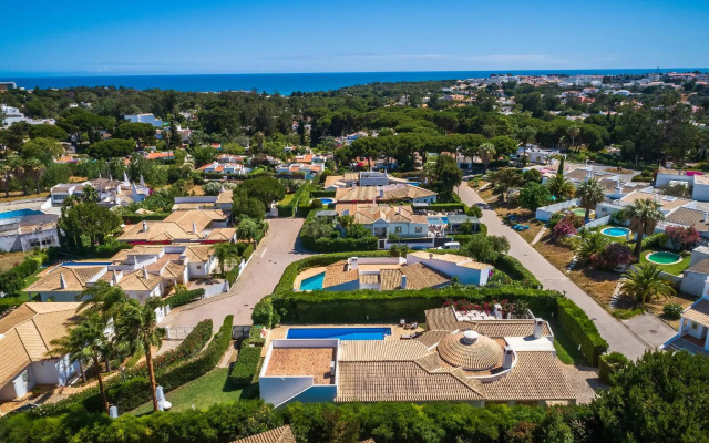 Villa Dome by OCvillas