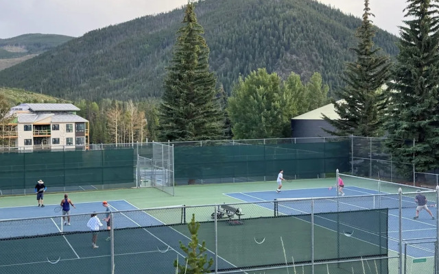 Tennis Townhomes 1326