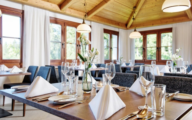 Lovely Apartment on the Ossiacher See With Wellness