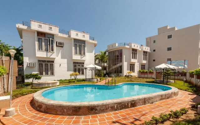 Pritee Resorts By OYO Rooms