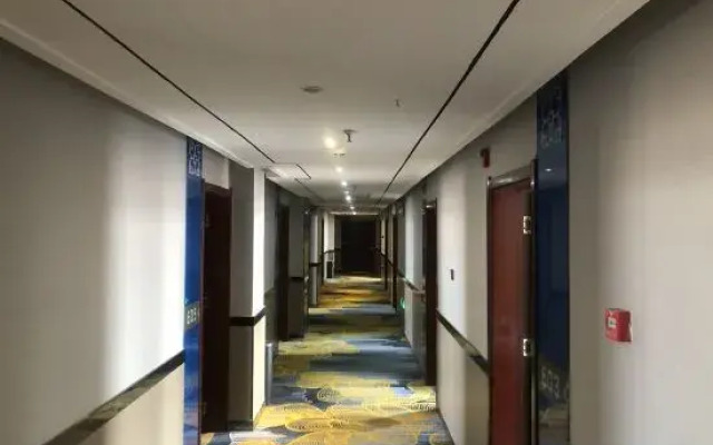 7Days Inn Hotel (Hebi Qi County Zhaoge Road)