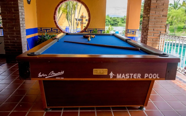 Canadian Resort Vallarta