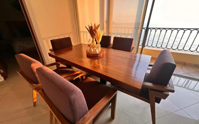 Gavias Grand Mazatlan Apt. 1415