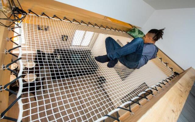 Duplex : Plage 300m, Clim, Netflix