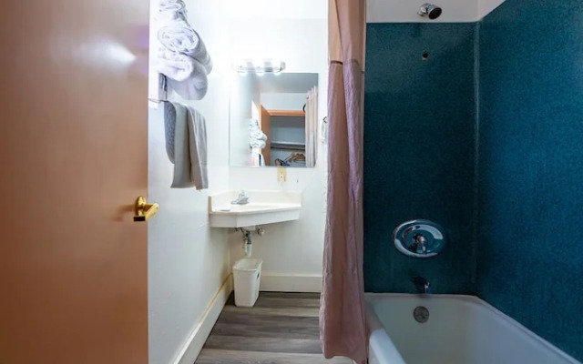 Budget Inn Madras by OYO