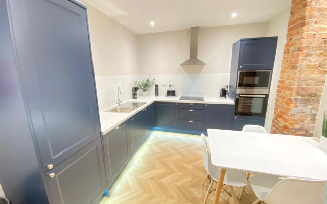 Scarborough Stays - Captain Bay Apartments