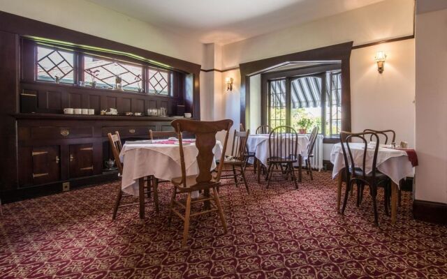 Oak Bay Guest House