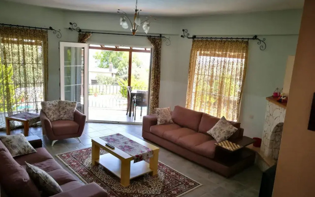 Villa Ekinoks