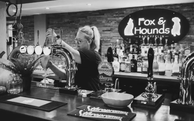 The Fox & Hounds