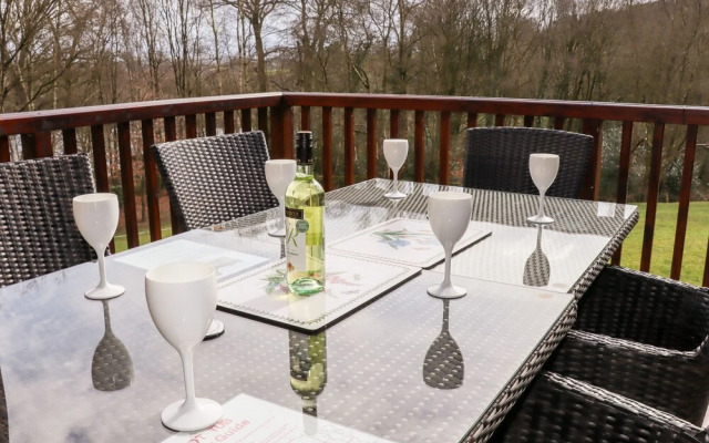 Watersview Lodge