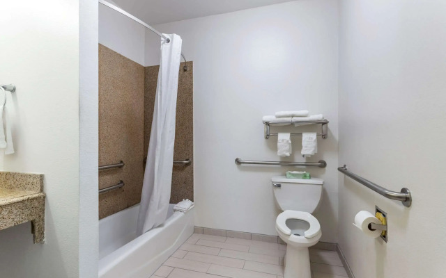 MainStay Suites Port Arthur - Beaumont South