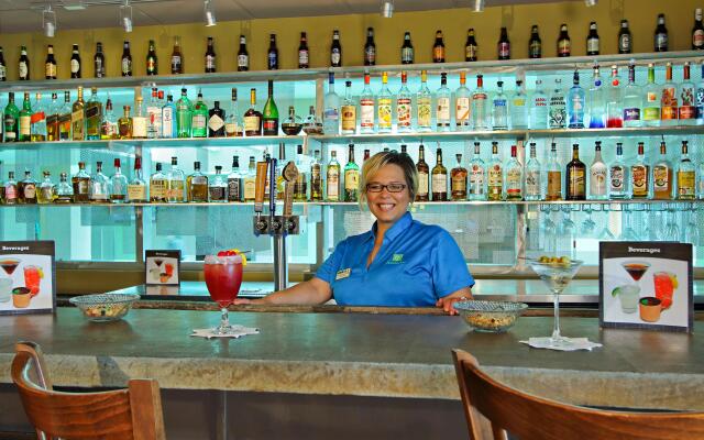 Holiday Inn Metairie New Orleans by IHG