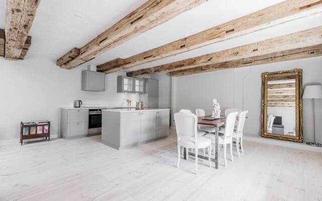 110 sqm Extravagant Luxury Apt - Heart of CPH