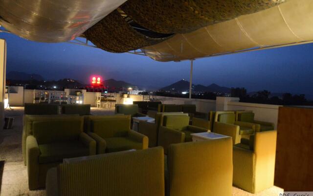 Golden Tulip Udaipur