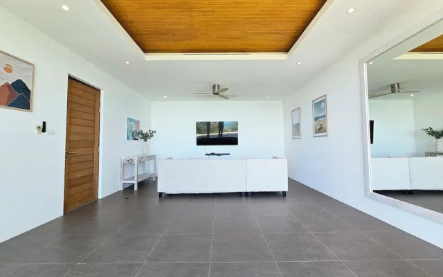 Villa Cabo 4BR with Panoramic Sea Views