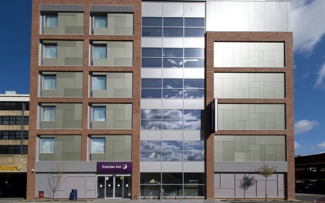 Premier Inn London Southgate
