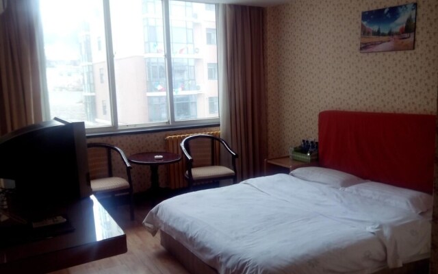 Huanghelou Business Hotel