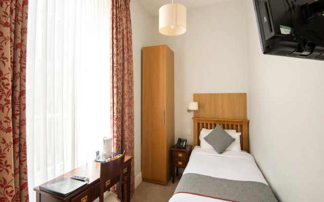 The Regency, Clifton Bristol by Belvilla