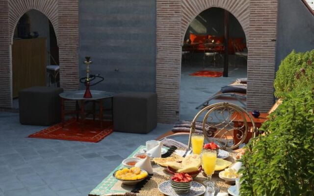Riad Atlas IV and Spa