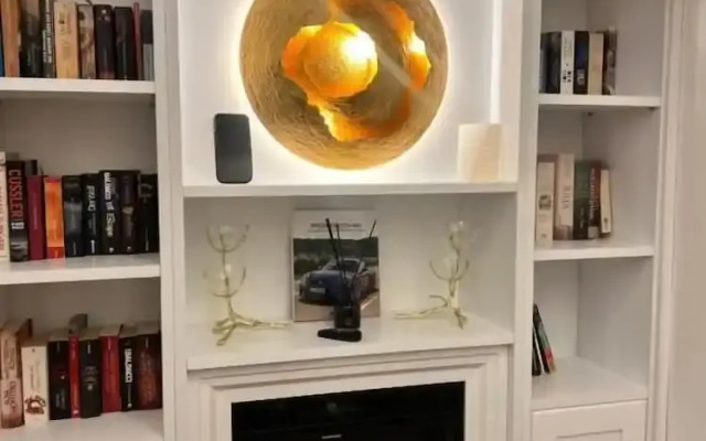 Sofia Ultra Suite Collection