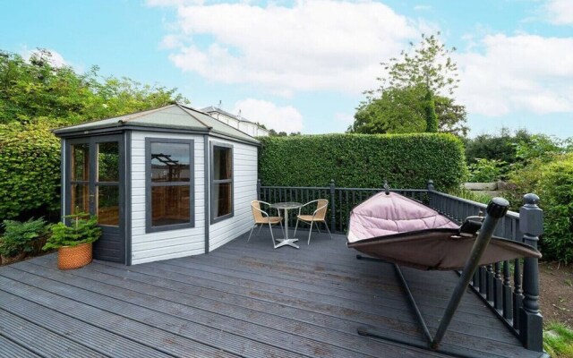 The Gate Lodge - Modern and Period Combined