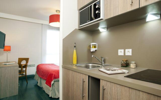 Residhome Paris-Guyancourt