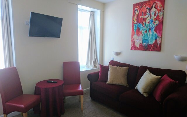 Sarum Hotel