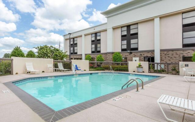 Hampton Inn Brookhaven