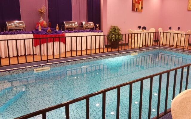 Reem Hotel Apartments