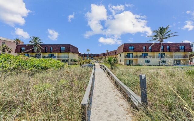 Sea Turtle Cove at Cocoa Beach