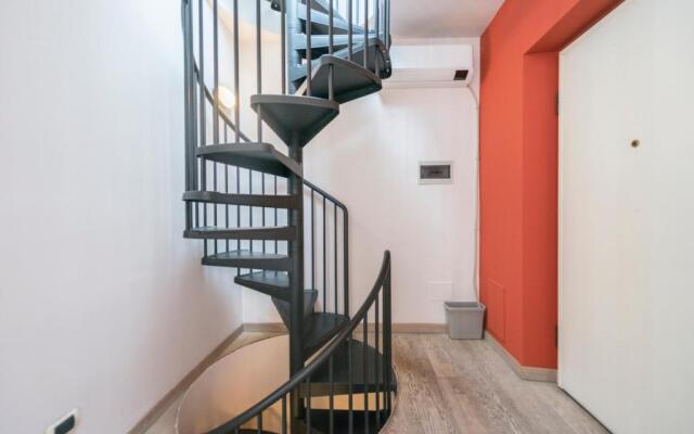 Heart Centre Milan Navigli 3 Levels Apartment