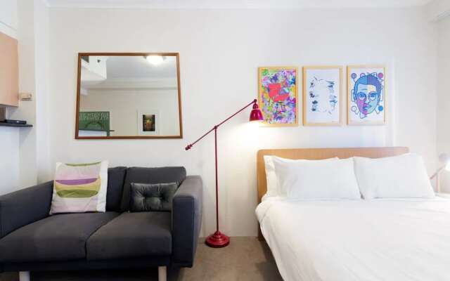 Amazing Studio with Pool in Central Sydney