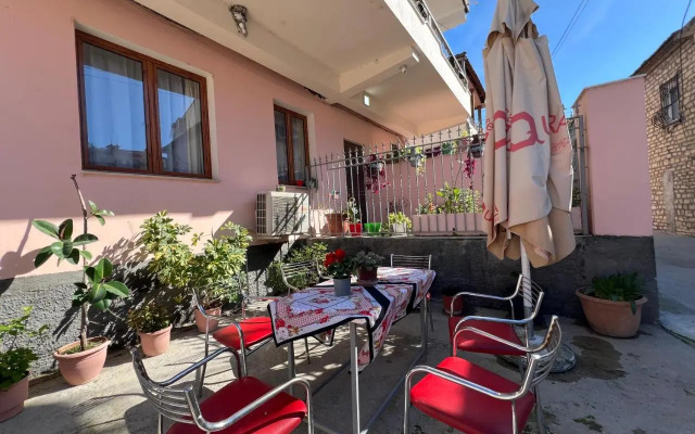 Vila Paris