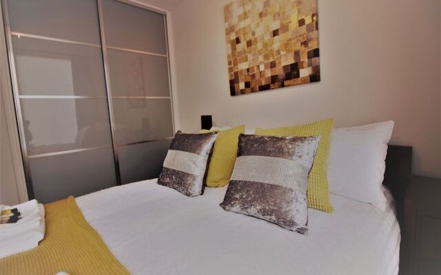 Solace Apartment Milton Keynes