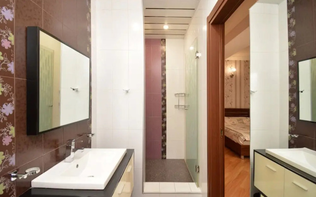 North Ave. Apartments by Luxe Group HH55