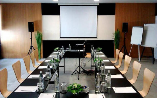 X2 Hua Hin Kui Buri Villas