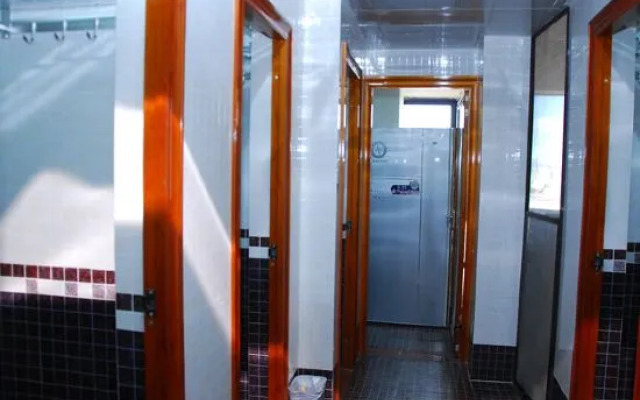 Zhumengzhe Capsule Hotel (Kunming Railway Station)