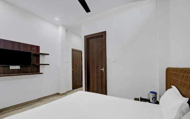POP 80595K P2 Hotel And Resort