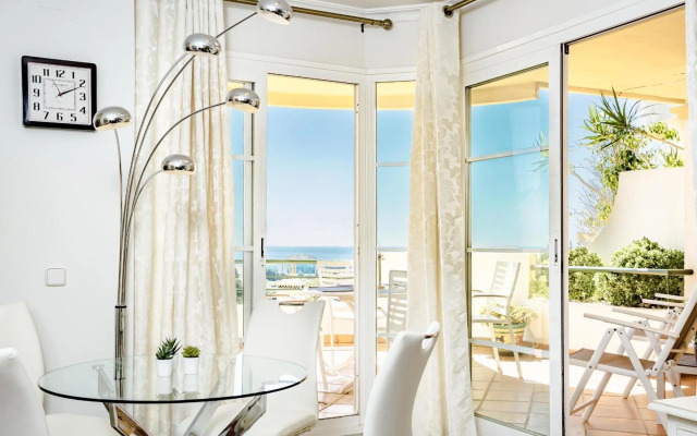 SAA2- comfortable apartment Puerto banus