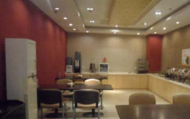 Jinjiang Inn Nantong Coach Station