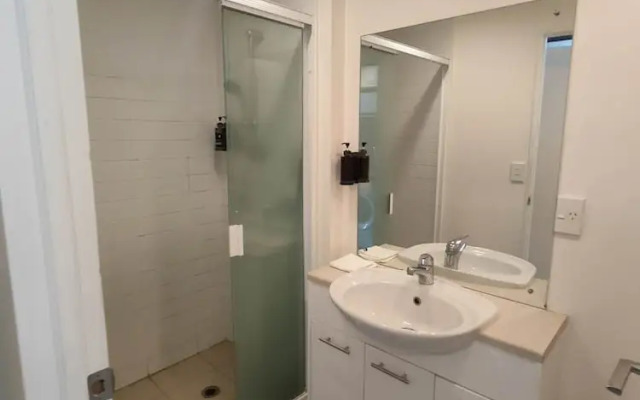 3 Double 1 Single 2 Sofa Beds apartment