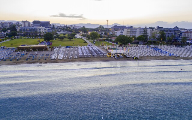 Alexia Resort & Spa