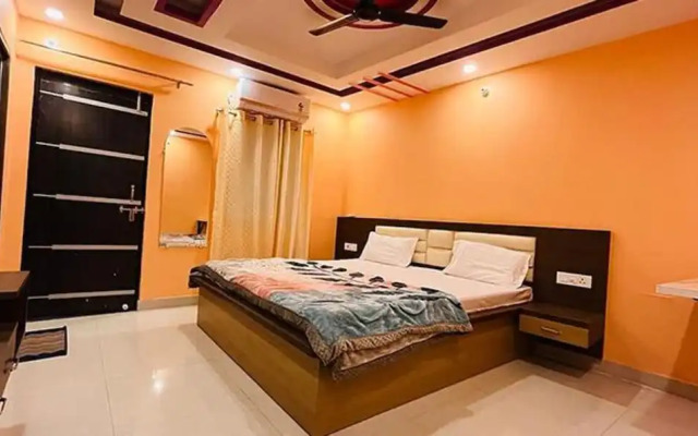 Fabhotel New Raghukul Loung