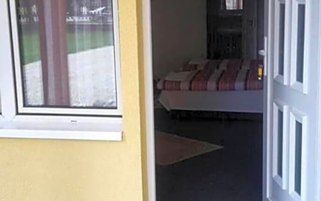 Fenyő Panzió