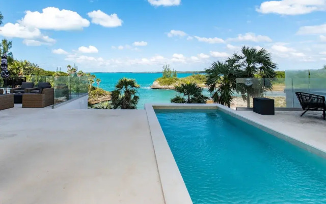 Sky Cove by Eleuthera Vacation Rentals
